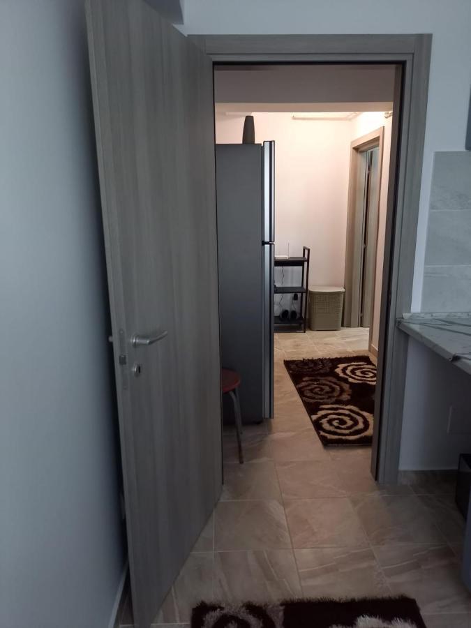 Iasi David'S Apartments - Breakfast Экстерьер фото